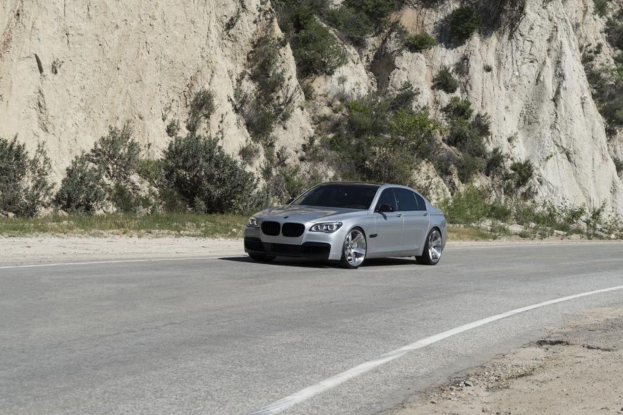  BMW 750iL on Forgiato Wheels (Copiato-ECX) 2016 года  (фото 2 из 8)